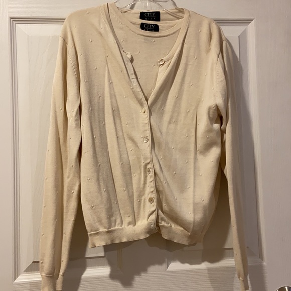 City Silk White Sweater with Circle Detail Set - Picture 2 of 14